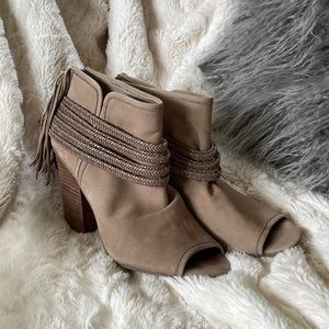 Beige Booties with Fringe